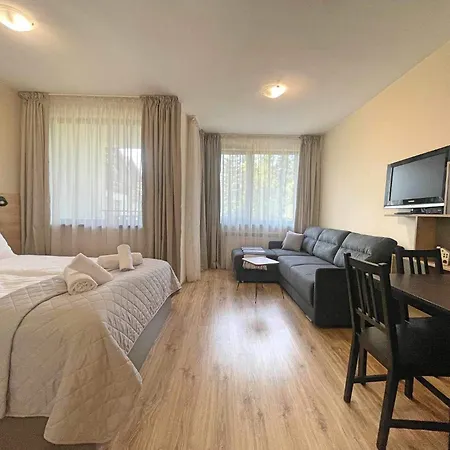 Arboro Gardens E50 Appartement