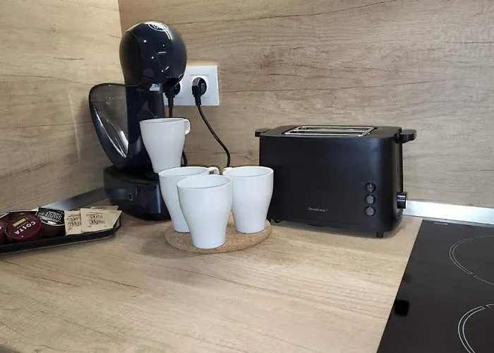 Arboro Gardens E50 *