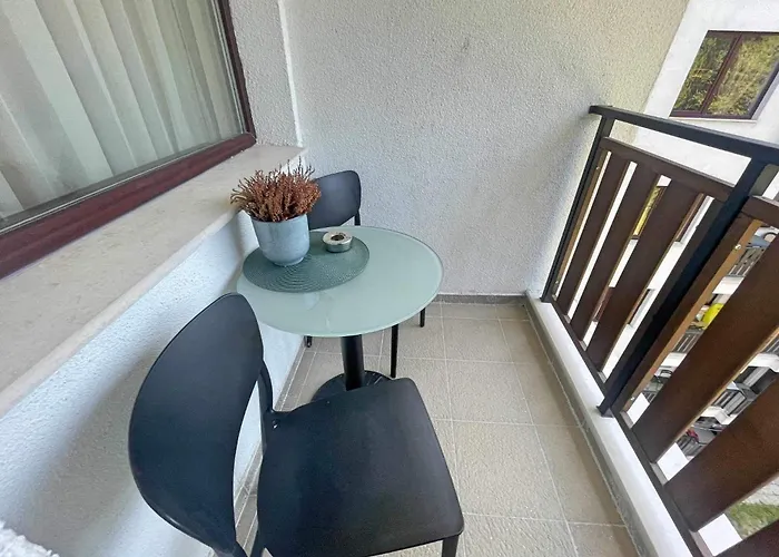 アパート Arboro Gardens E50 *