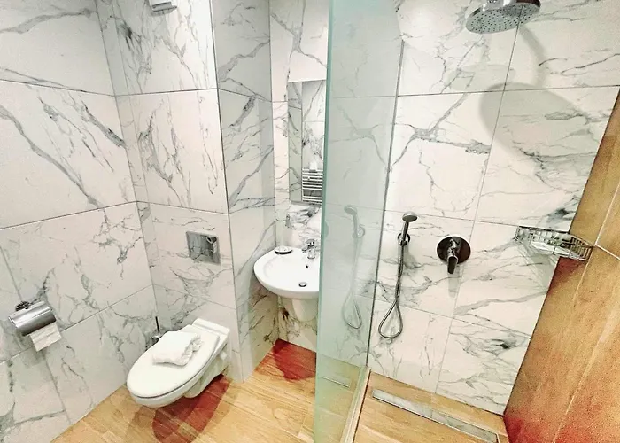 アパート Arboro Gardens E50